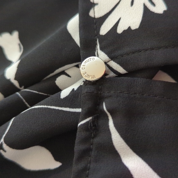 Vince Camuto Black and White Floral Print Cold-Shoulder Top Blouse Size XL - Picture 12 of 15